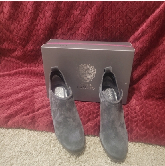 Vince Camuto Ankle Suede Bootie - Picture 5 of 8